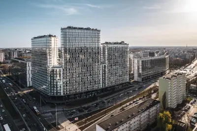 Widok na miasto Warszawa z tego apartamentu