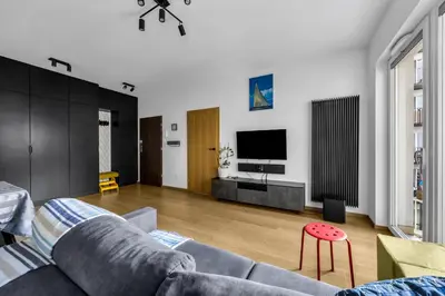 Telewizja i/lub zestaw kina domowego w obiekcie Bielany Business - Balcony, Parking - by Rentujemy