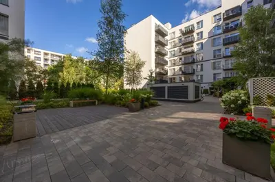 Budynek, w którym mieści się apartament