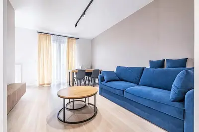 Część wypoczynkowa w obiekcie Lux Airport Apartment
