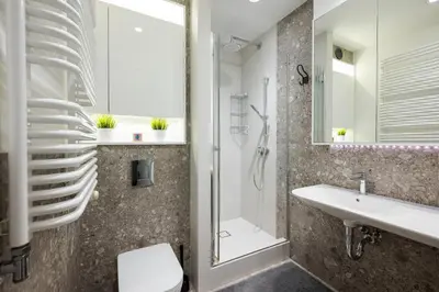 Łazienka w obiekcie W411 Marina Mokotów - Lake View Apartment with Balcony, Workspace & Parking, close to Airport & City Center