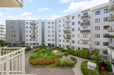 Budynek, w którym mieści się apartament