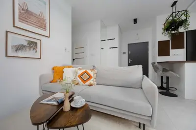 Część wypoczynkowa w obiekcie Air-conditioned Apartment with Parking in Warsaw near PGE Narodowy