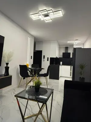 Kuchnia lub aneks kuchenny w obiekcie Exclusive Apartment Sadyba