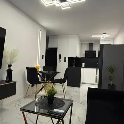 Exclusive Apartment Sadyba