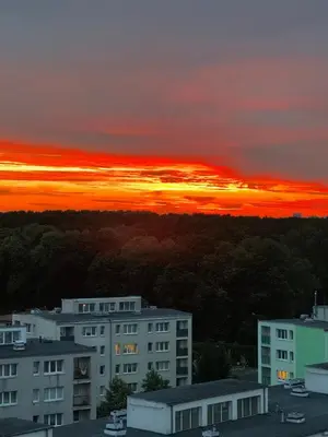Wschód lub zachód słońca widziany z tego apartamentu