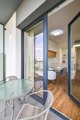 Balkon lub taras w obiekcie Wola Tower ul Kasprzaka 29 z garażem By Perfect Apart 411