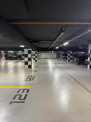 Plan piętra w obiekcie Designerski Apartament Wola - Parking Gratis - Klimatyzacja - Blisko Centrum - SmartTV