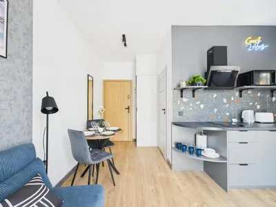 Kuchnia lub aneks kuchenny w obiekcie Marywilska 66A Comfort Studio by SuperApart with Parking