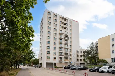 Budynek, w którym mieści się apartament