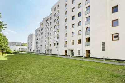 Budynek, w którym mieści się apartament