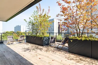 Balkon lub taras w obiekcie Business Suite Grzybowska 37 by VAYA STAYS