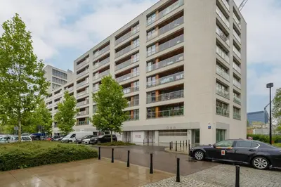 Budynek, w którym mieści się apartament