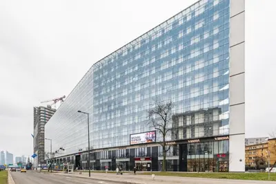 Budynek, w którym mieści się apartament