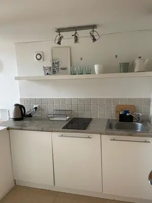 Kuchnia lub aneks kuchenny w obiekcie Royal Route Cosy Apartment