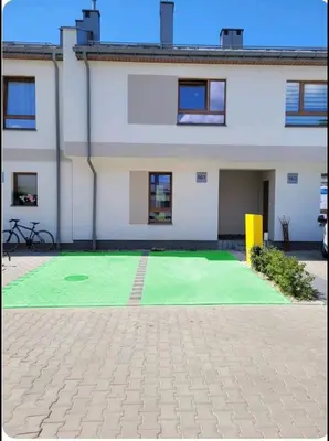 Budynek, w którym mieści się apartament