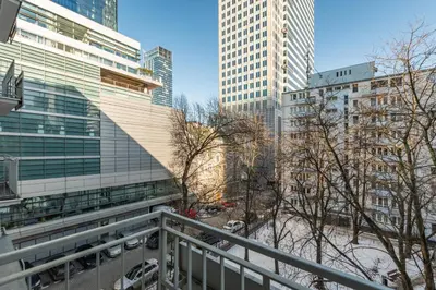 Budynek, w którym mieści się apartament