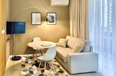 Część wypoczynkowa w obiekcie Apartament Wola Jana Kazimierza, WI-FI, Klima, Parking, Balkon, 29m2