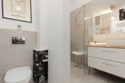 Łazienka w obiekcie Stylowy Apartament dla 5 Osób Bartoszewicza by Noclegi Renters