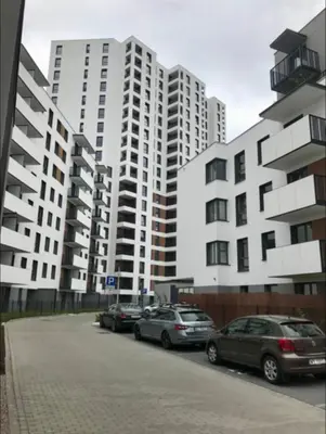 Budynek, w którym mieści się apartament