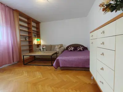 Łóżko lub łóżka w pokoju w obiekcie City Center Hollidays ROOM'S