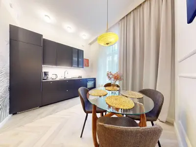 Kuchnia lub aneks kuchenny w obiekcie Elektoralna Premium Apartment City Center