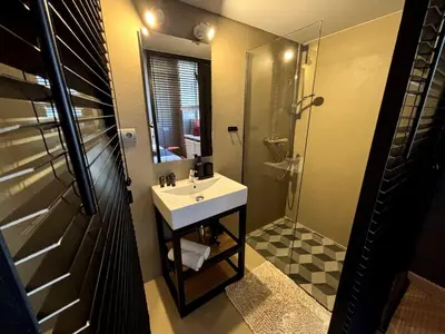 Łazienka w obiekcie Loft Apartment Warsaw Centrum lok 4