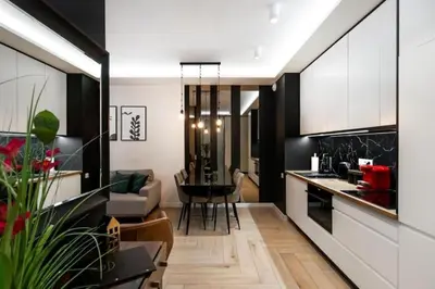 Kuchnia lub aneks kuchenny w obiekcie Close-Golden Apartments Warsaw - Luxury 2-Bedroom, Mennica Residence&144