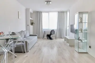 Część wypoczynkowa w obiekcie Sunny city-center apartment - Zielna street