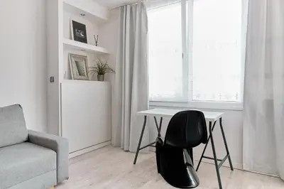 Część wypoczynkowa w obiekcie Sunny city-center apartment - Zielna street