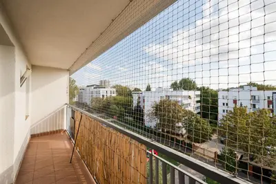 Balkon lub taras w obiekcie Park Skaryszewski Homely Apartment by BookingHost