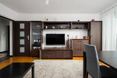 Telewizja i/lub zestaw kina domowego w obiekcie Park Skaryszewski Homely Apartment by BookingHost
