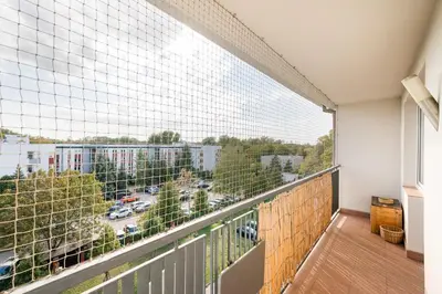 Balkon lub taras w obiekcie Park Skaryszewski Homely Apartment by BookingHost