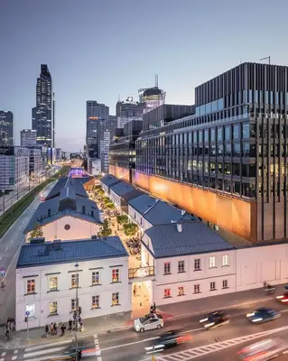 Widok na miasto Warszawa z tego apartamentu