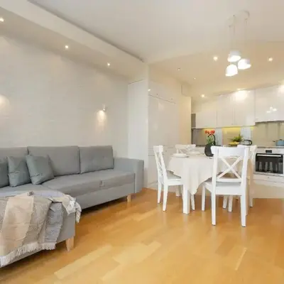 Beautiful Apartment with Spacious Terrace by Noclegi Renters