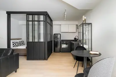 Część wypoczynkowa w obiekcie Stara Praga Boutique Apartment by BookingHost