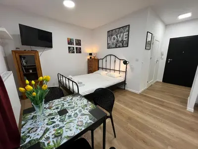 Telewizja i/lub zestaw kina domowego w obiekcie Ordona Charming Studio III