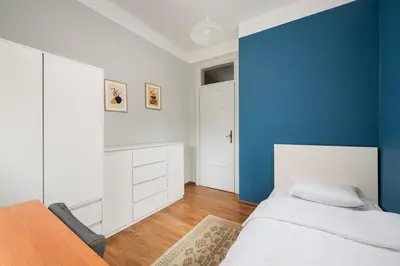 Plan piętra w obiekcie Włochy Rejonowa Homely Apartment by BookingHost