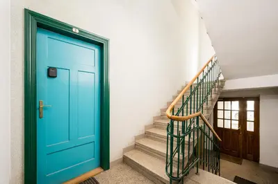 Plan piętra w obiekcie Włochy Rejonowa Homely Apartment by BookingHost