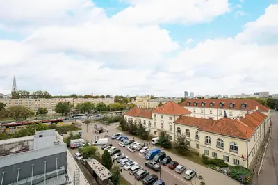 Widok na miasto Warszawa z tego apartamentu