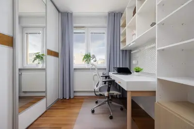 Plan piętra w obiekcie Warsaw Ursus Modern Apartment with Parking, AC & Balcony by Noclegi Renters