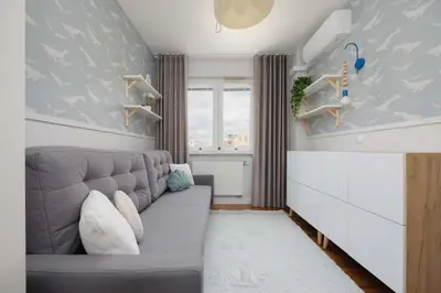 Część wypoczynkowa w obiekcie Warsaw Ursus Modern Apartment with Parking, AC & Balcony by Noclegi Renters