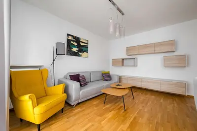 Część wypoczynkowa w obiekcie Kolska Superior Apartment by BookingHost