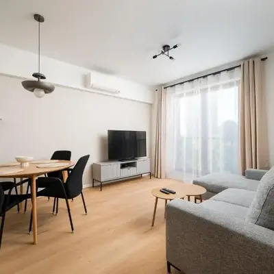 Racławicka 7 Superior Apartment by BookingHost