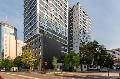 Budynek, w którym mieści się apartament