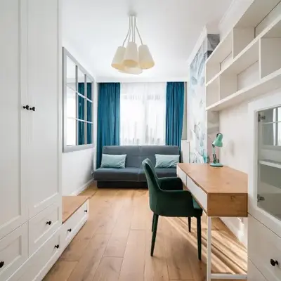 Metro Płocka 3-Bedroom Apartment by BookingHost