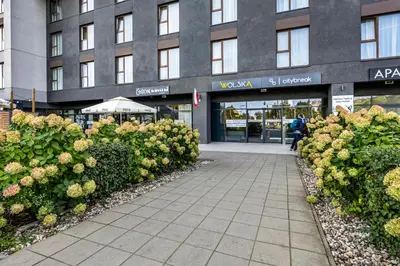 Budynek, w którym mieści się apartament
