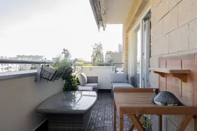 Balkon lub taras w obiekcie Warsaw Marina Apartment, 3 Bedrooms, Balcony, Garage