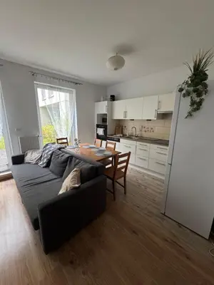 Kuchnia lub aneks kuchenny w obiekcie Komfortowy Dwupoziomowy Apartament