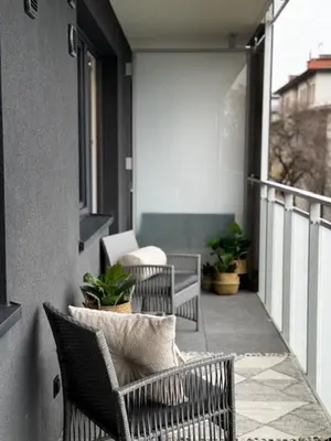 Część wypoczynkowa w obiekcie Family & Business Apartments PREMIUM No1 - 1 Bedroom with Private Jacuzzi, Balcony, Parking